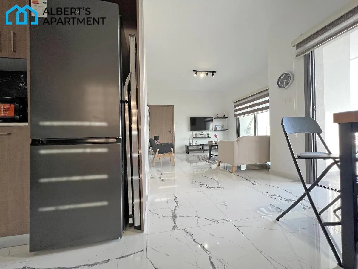Albert'S Apartment Kamares 401 Larnaca