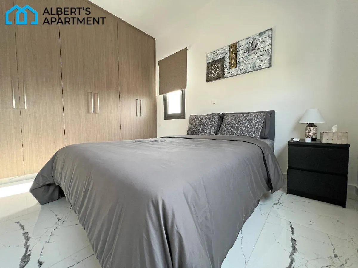 Albert'S Apartment Kamares 401 Larnaca