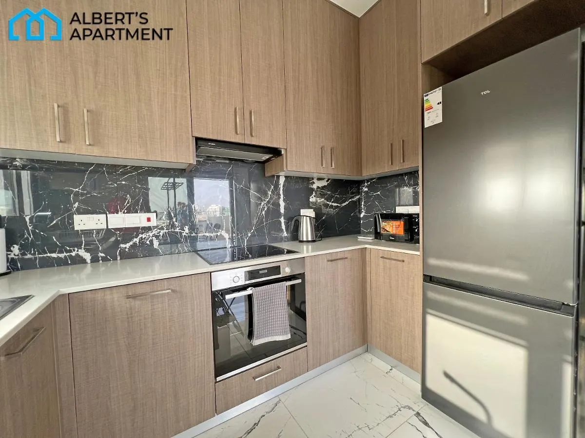 Albert'S Apartment Kamares 401 Larnaca